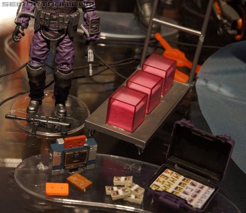 Toy Fair 2012 - SDCC Exclusive Shockwave H.I.S.S. Tank