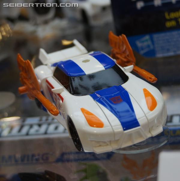 BotCon 2013 - Upcoming Transformers Prime Beast Hunters products